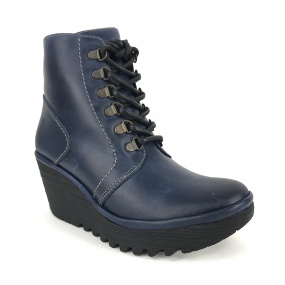 Blue Yarn Leather Ankle Boots 775 